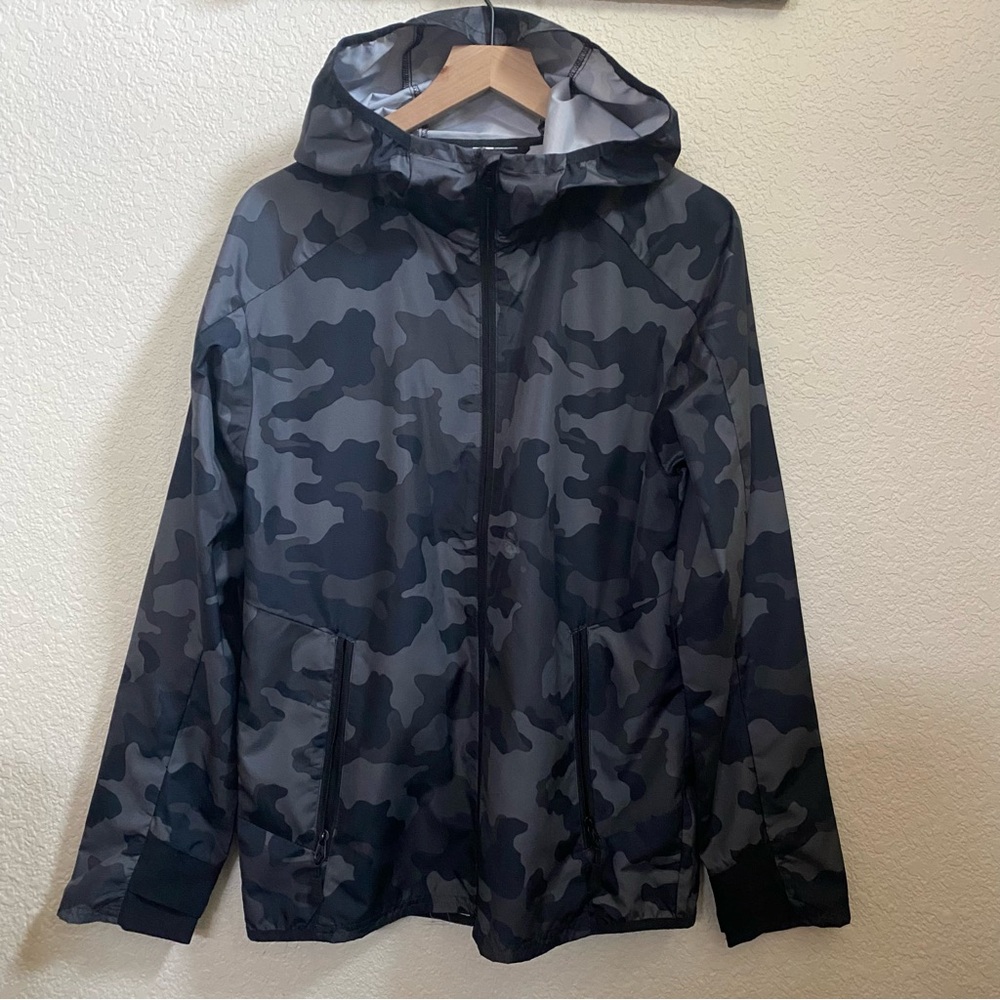 All in motion Mens Black Camo Jacket Size Small